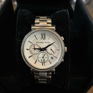 Michael Kors chronograph womens watch w/Crystal bezel